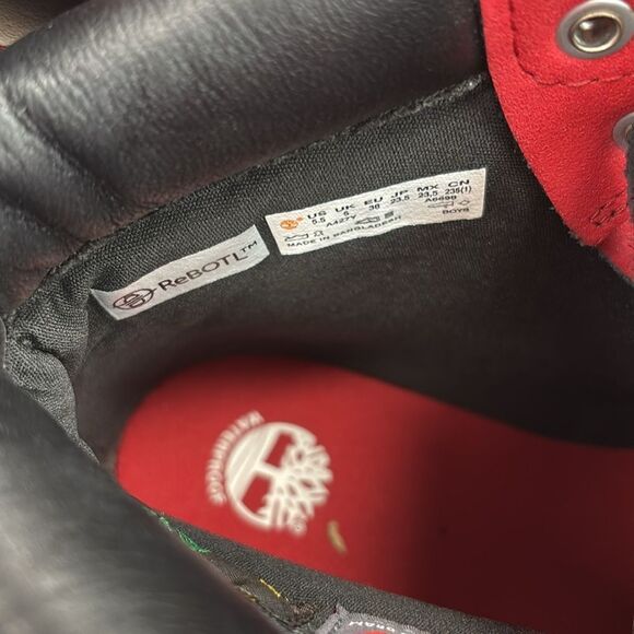 Waterproof Timberland boots - Picture 4 of 11